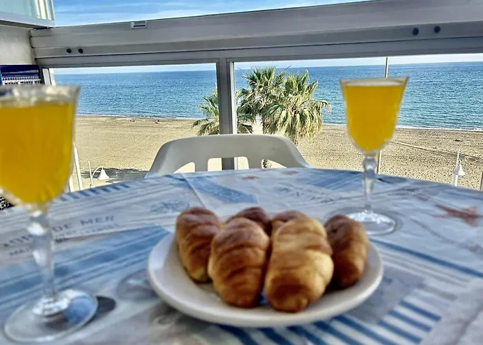 Casaflex , Piso Primera Linea De Playa Rincon De La Victoria